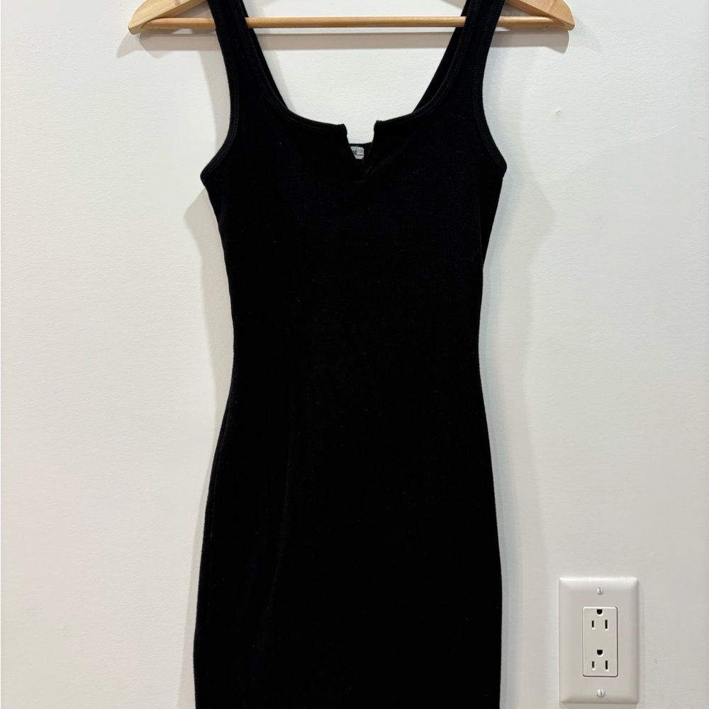 Elegant Ribbed Black Mini Dress